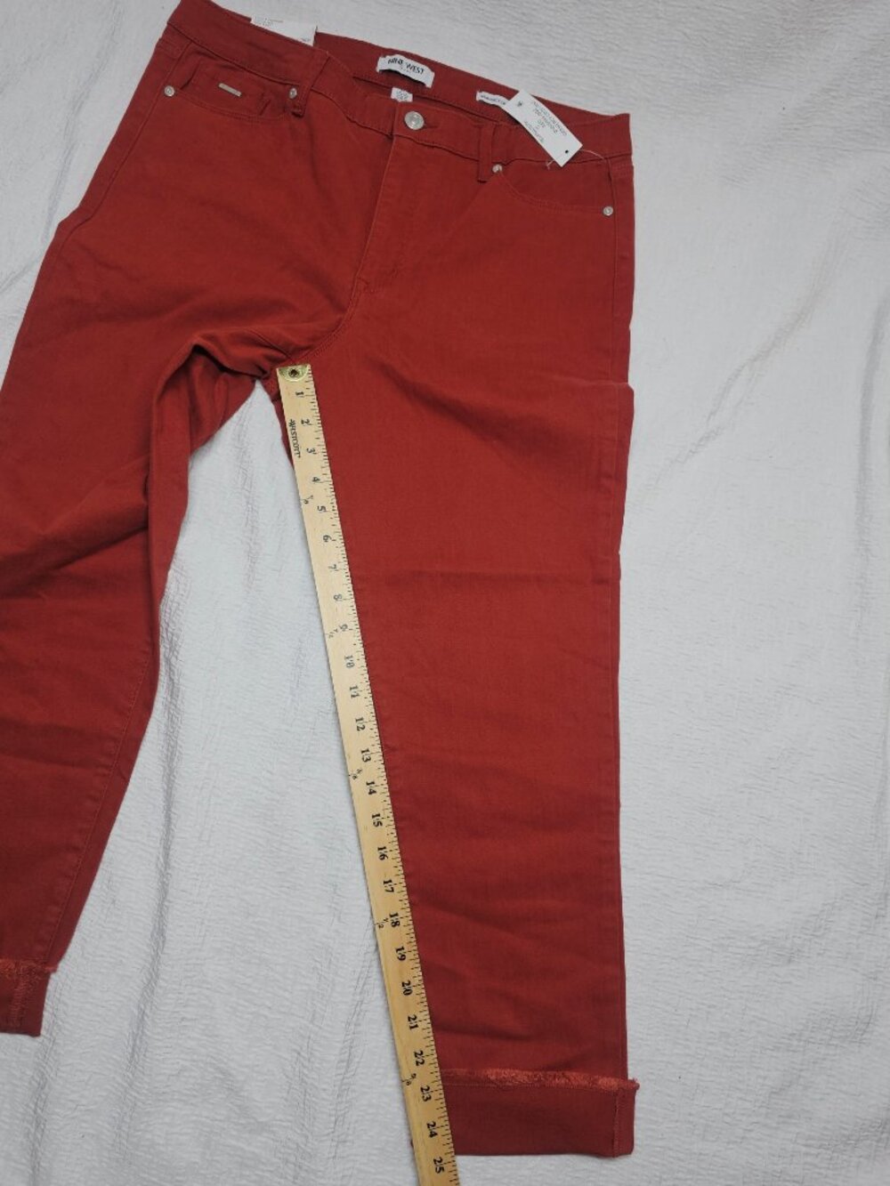 Nine West Women's Gramercy Slim Fit Crop Pants - Picture 9 of 11